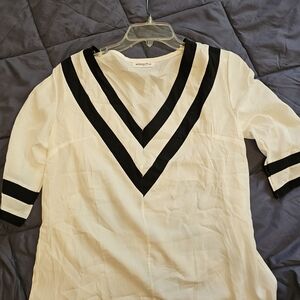 Women's Black and White Blouse